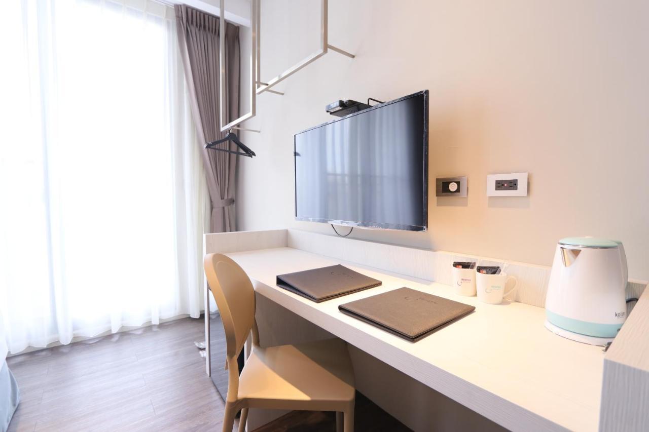 Hotel Hesper Hsr Đài Trung Ngoại thất bức ảnh