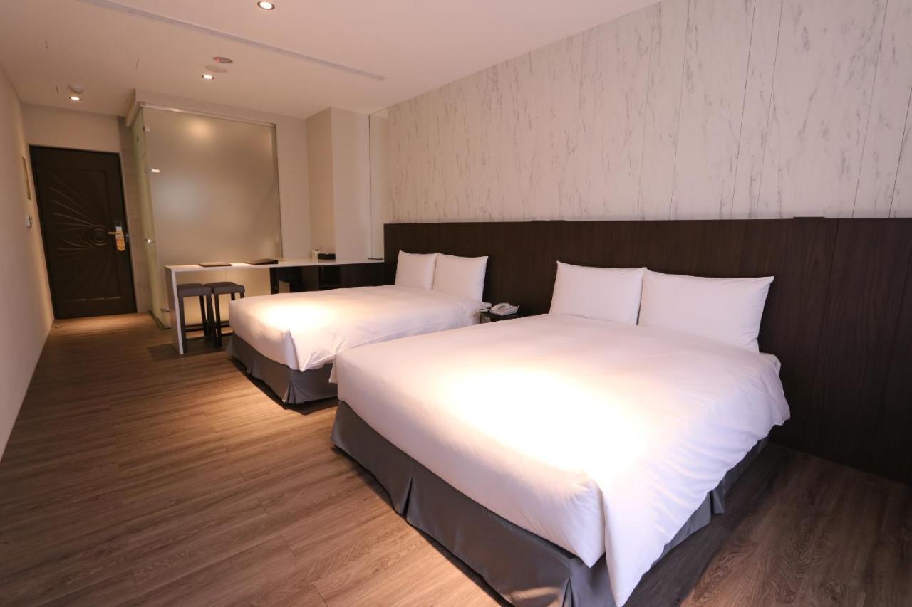 Hotel Hesper Hsr Đài Trung Phòng bức ảnh