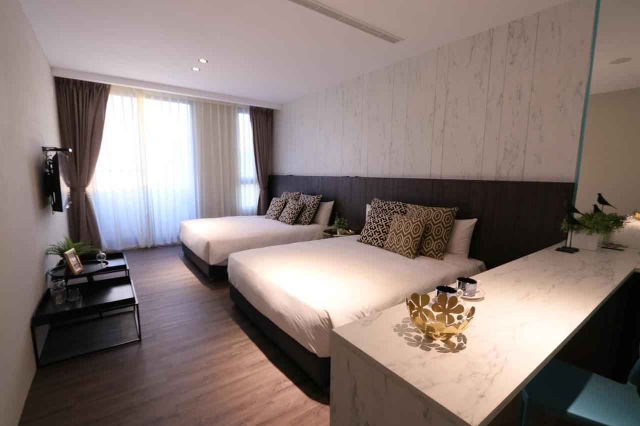 Hotel Hesper Hsr Đài Trung Ngoại thất bức ảnh