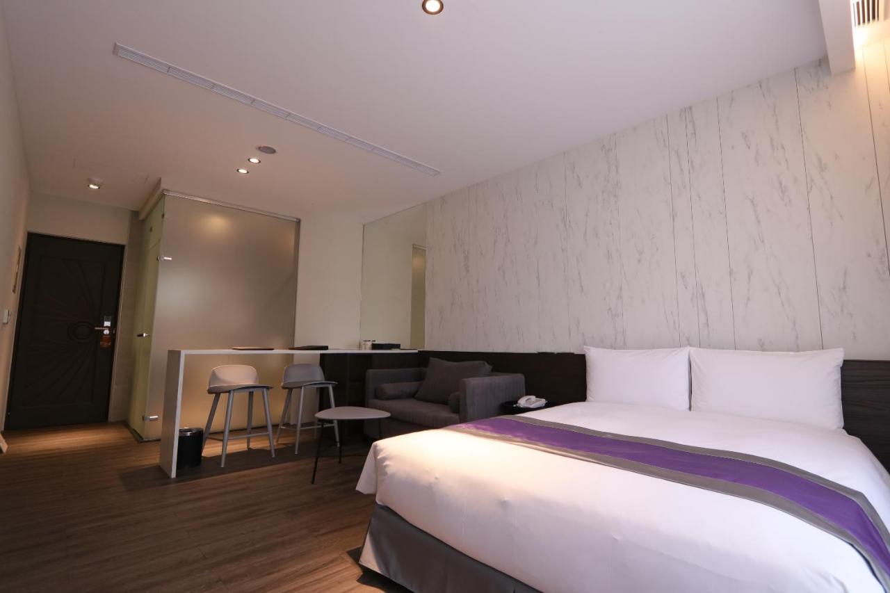 Hotel Hesper Hsr Đài Trung Ngoại thất bức ảnh