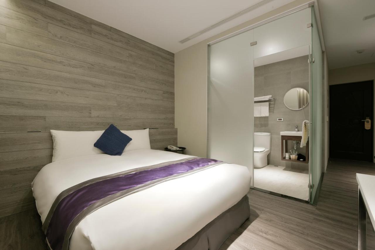 Hotel Hesper Hsr Đài Trung Ngoại thất bức ảnh