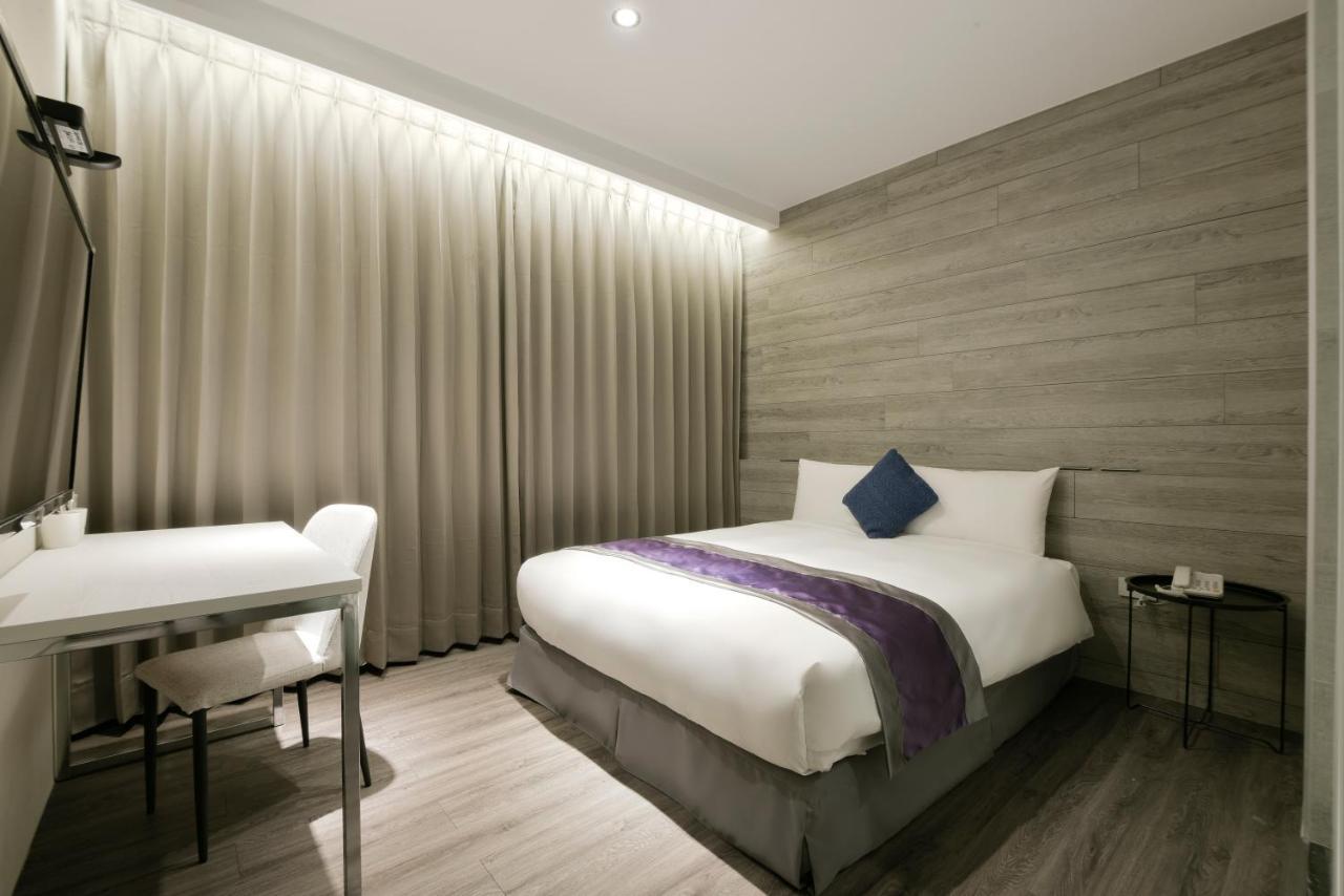 Hotel Hesper Hsr Đài Trung Ngoại thất bức ảnh