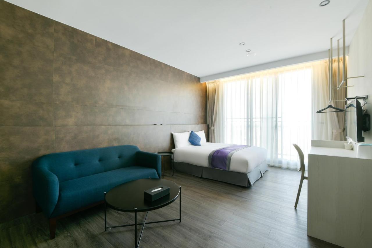Hotel Hesper Hsr Đài Trung Ngoại thất bức ảnh