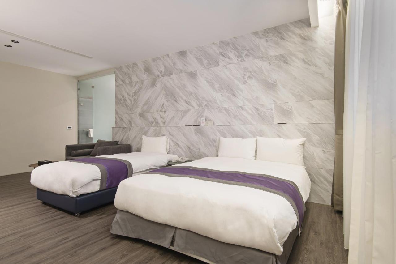 Hotel Hesper Hsr Đài Trung Ngoại thất bức ảnh