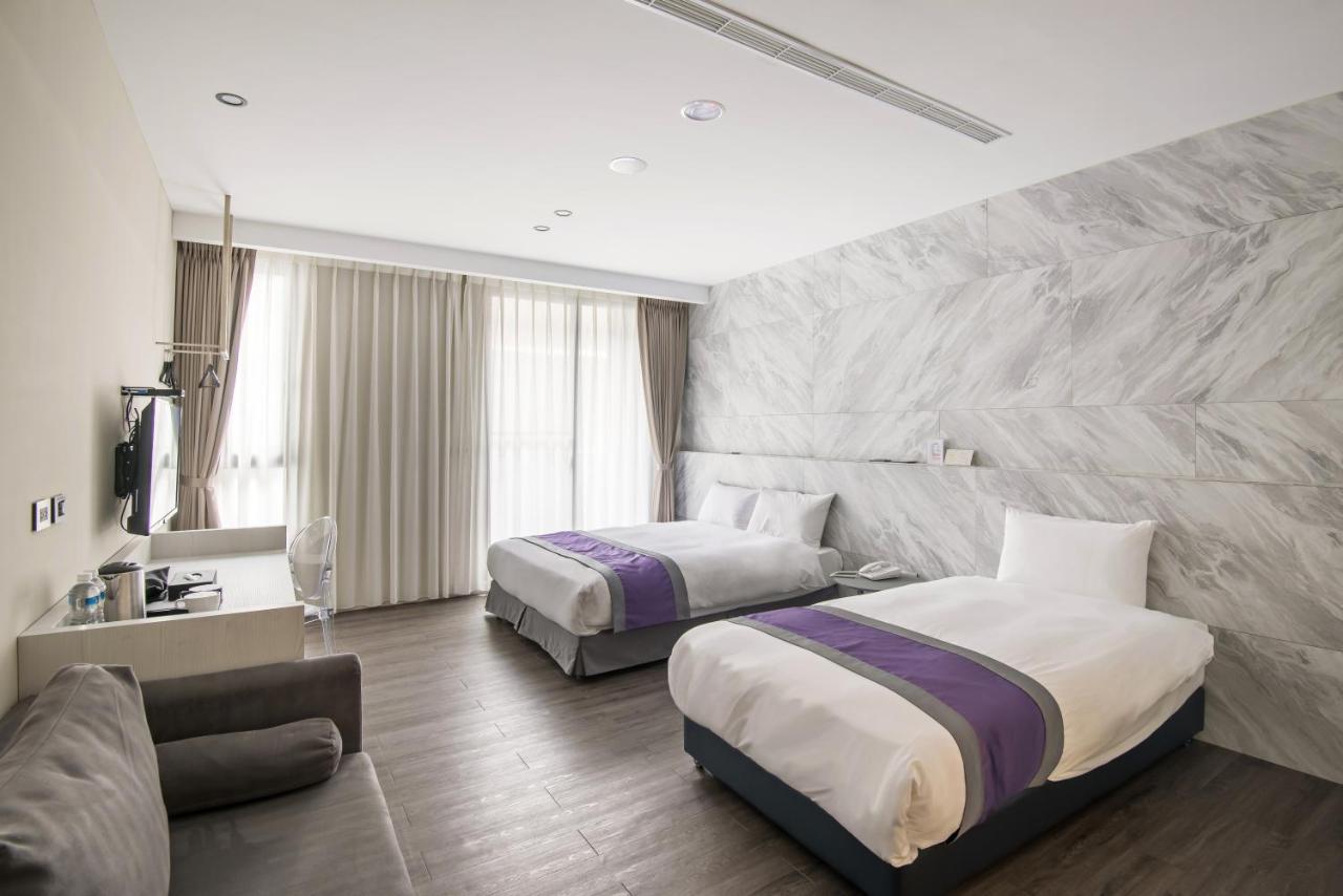 Hotel Hesper Hsr Đài Trung Ngoại thất bức ảnh